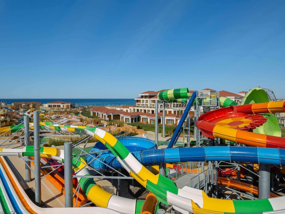 Rixos Water World Aktau - Theme Park Free Access Hotel Exterior photo